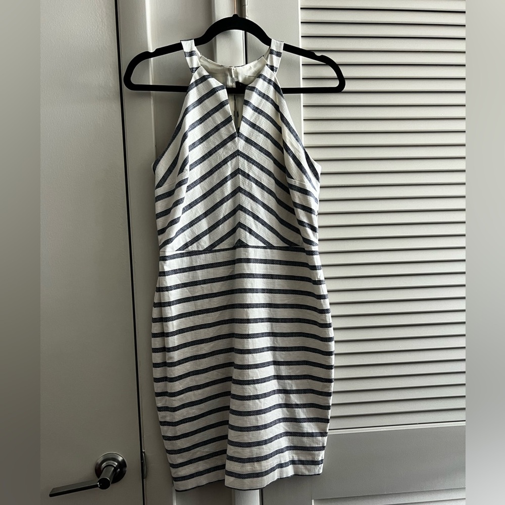 Stripe Halter‎ Sheath Dress - Picture 2 of 6